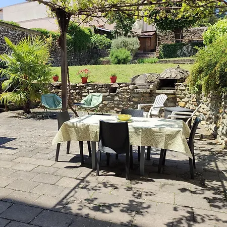 住宿加早餐酒店 Charmante Maison Au Coeur Du Puy-en-velay Avec Jardin Clos Et Terrasse, A 2 Min De La Cite Historique - Fr-1-582-468